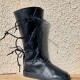 DUIR : botte médiévale artisanale en cuir de bovin et cousue main
