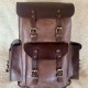Ezred : sac à dos en cuir de bovin.
